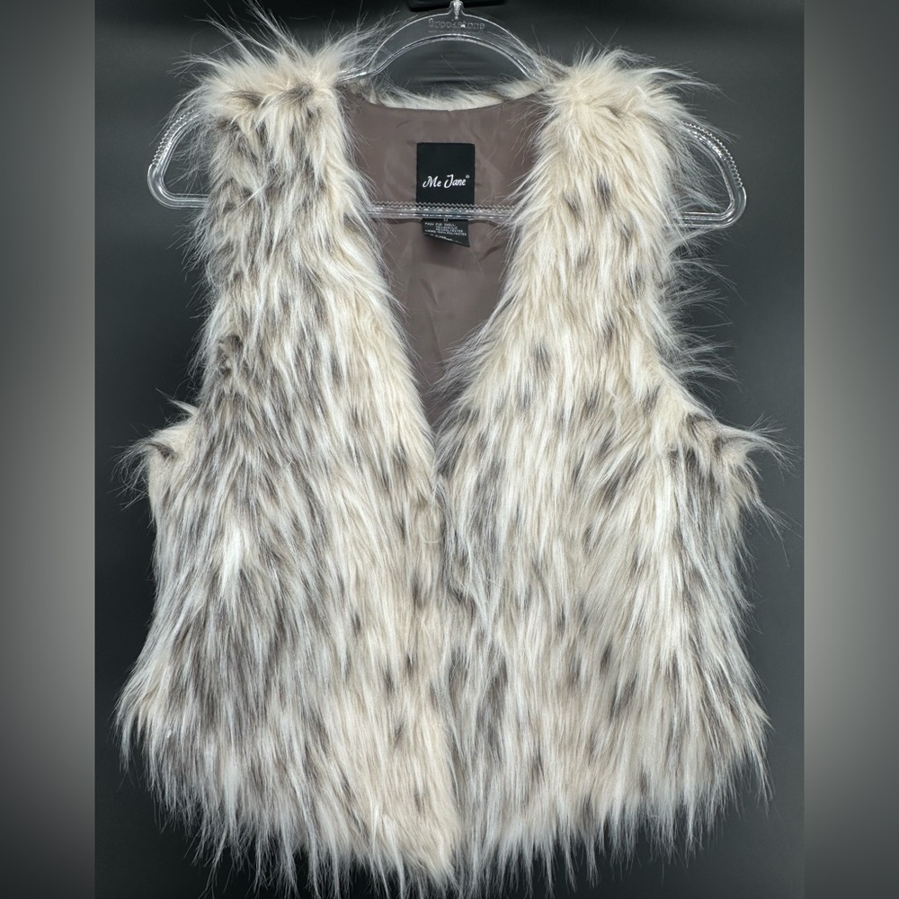 Me Jane | Faux Fur‎ Vest